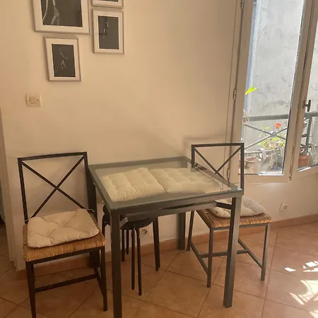 Cosy In The Heart Of * Parigi